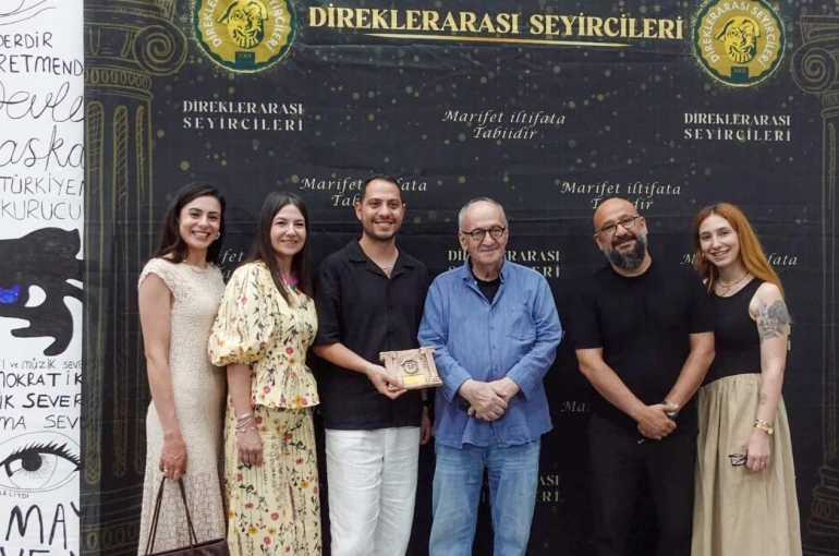 Menteşe Belediye Tiyatrosu’na ensemble ödülü