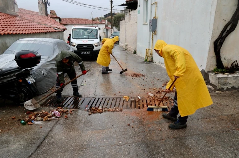 Menteşe Belediyesi ekiplerinden, 24 saatlik kesintisiz müdahale