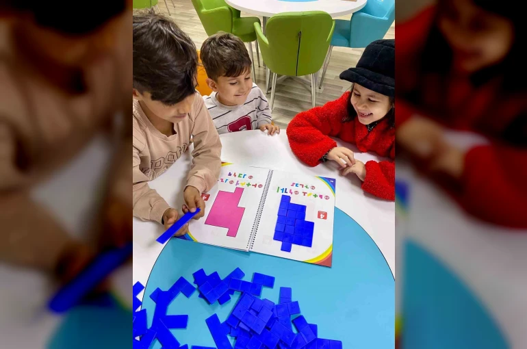 Menteşe’de çocuklar zeka oyunları ile yeteneklerini keşfediyor