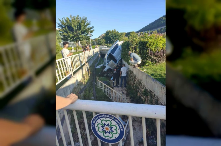 Menteşe’de trafik kazası: 2 yaralı