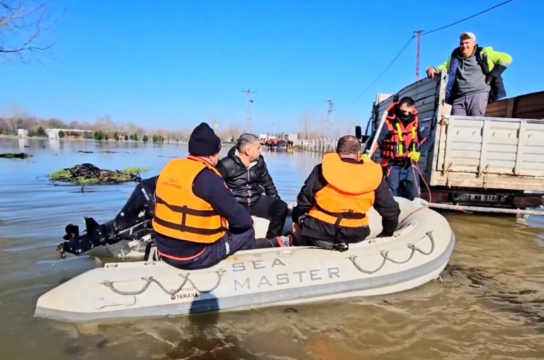 Meriç Nehri çevresinde can pazarı: Vatandaşlar tahliye ediliyor