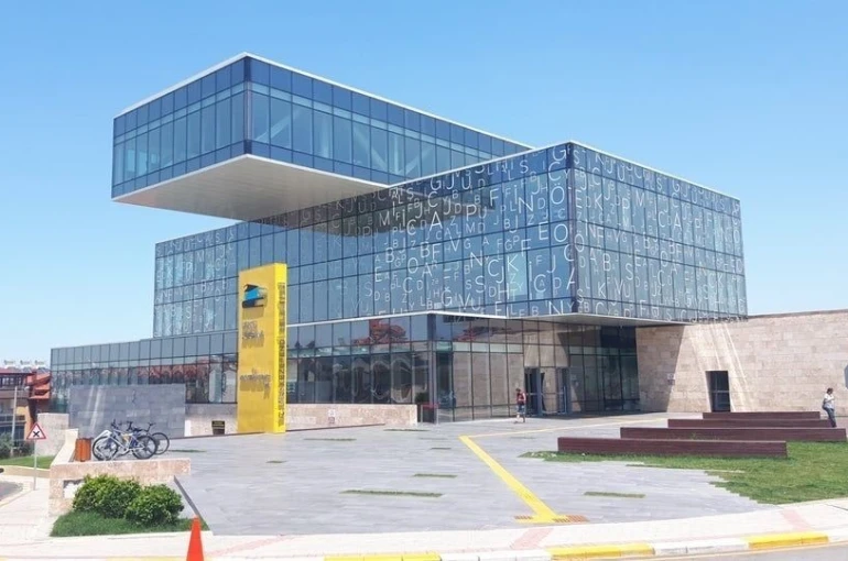 Merkez Kütüphane 31 Temmuz’da tekrar faaliyete geçecek