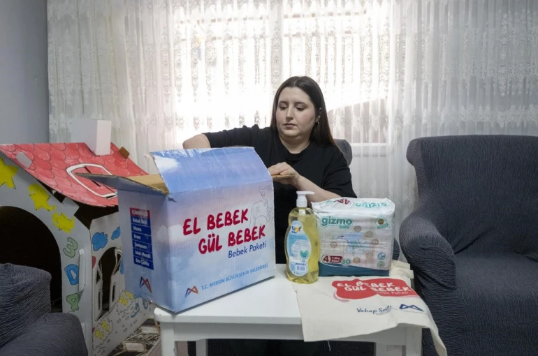 Mersin Büyükşehir Belediyesinden bebekli ailelere aylık destek
