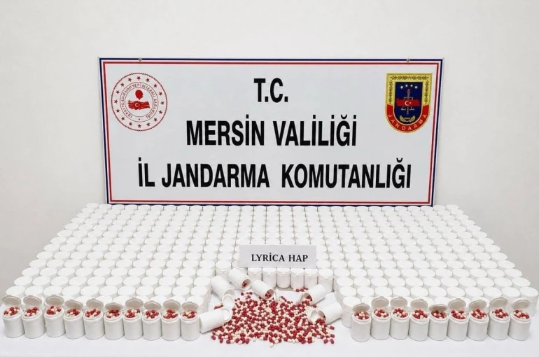 Mersin’de 22 bin 400 sentetik hap ele geçirildi: 7 tutuklama