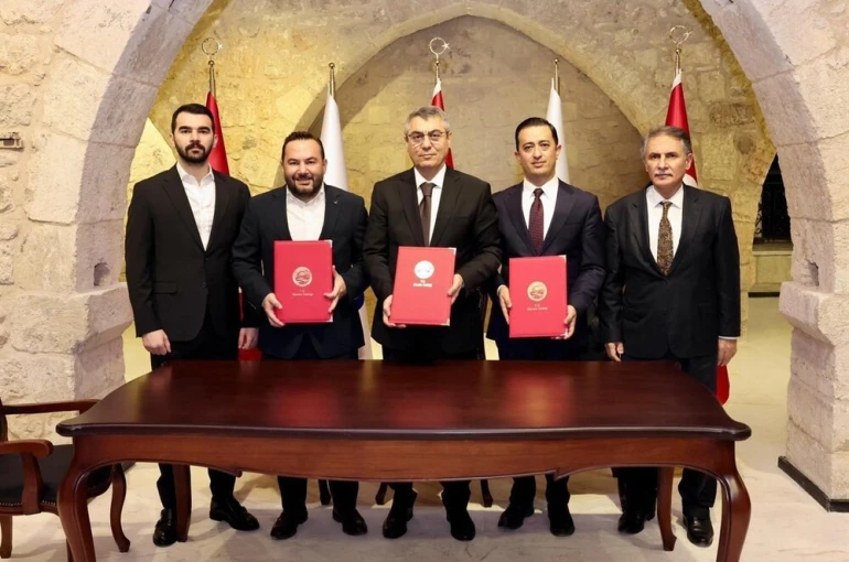 Mersin’de 4 yeni acil sağlık hizmetleri istasyonu için protokol imzalandı