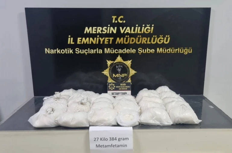 Mersin’de depoya baskın: 27 kilodan fazla metamfetamin ele geçirildi