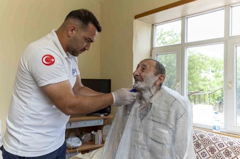 Mersin’de evde sağlık hizmetiyle hayatlar kolaylaşıyor