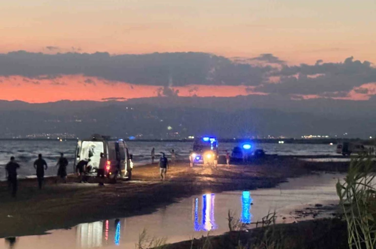 Mersin’de feci olay: Denize giren 3 kişinin cansız bedeni bulundu, 1’i kayıp