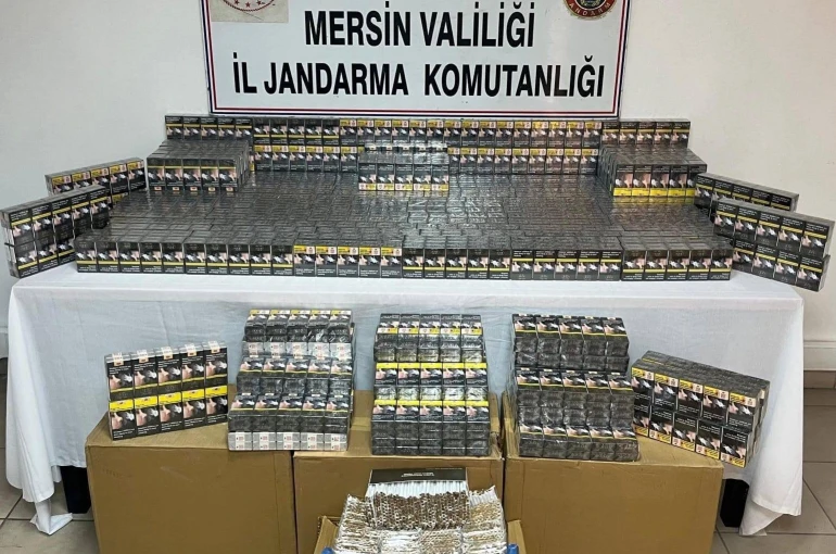 Mersin’de kaçak makaron operasyonu: 2 gözaltı