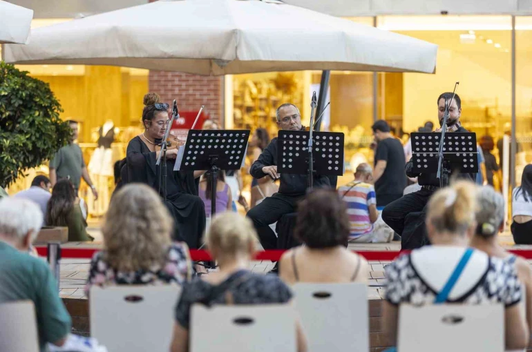 Mersin’de klasik müzik kentin dört bir yanına yayıldı