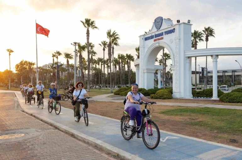 Mersin’de pedallar sürdürülebilir ulaşım için çevrildi