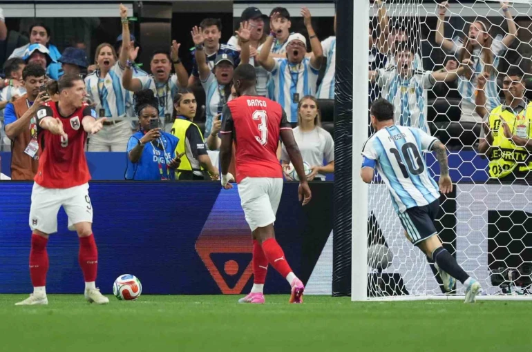 Messi, Dünya Kupası tarihinin en golcü ismi oldu