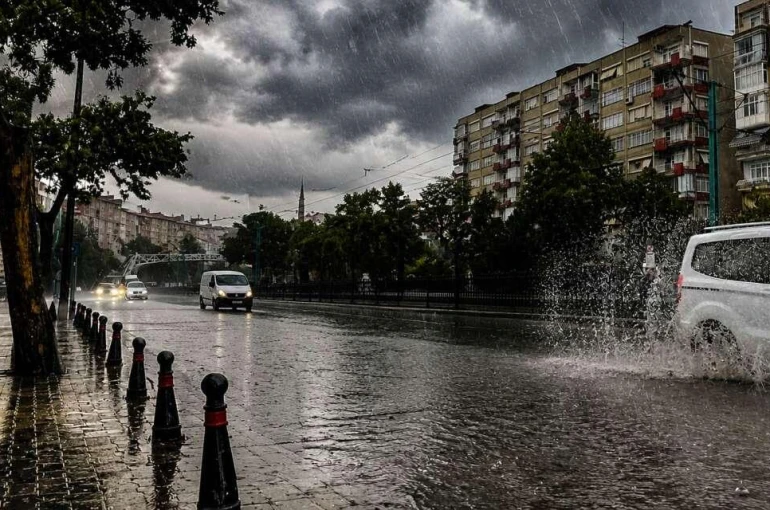 Meteoroloji'den Konya için sarı alarm! Yine kuvvetli yağış geliyor