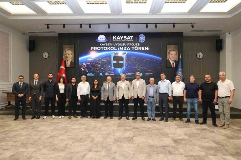 Meteoroloji uydusu KAY-SAT için Melikgazi Belediyesi’nde işbirliği protokolü