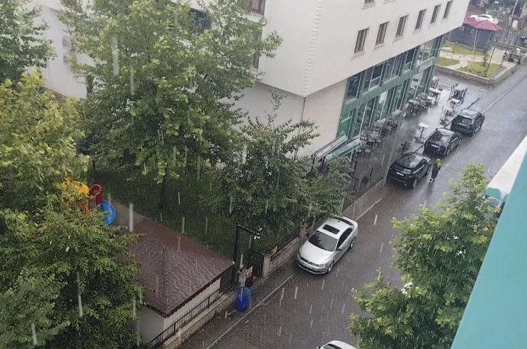 Meteorolojinin uyardığı Bingöl’de sağanak etkili oldu