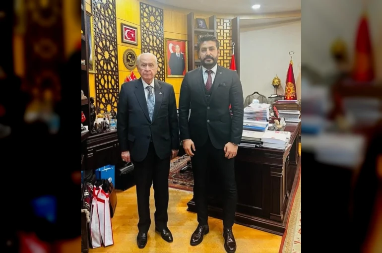 MHP Aydın’da bayrak değişimi