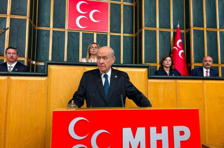 MHP Genel Başkanı Bahçeli: "Türkiye Avrupa için bir seçenek değil, içine düştüğü kuyuya uzanan güvenli halattır" 