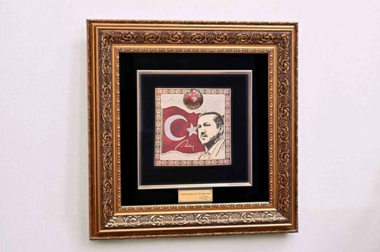 MHP Genel Başkanı Bahçeli’den Cumhurbaşkanı Erdoğan’a hediye