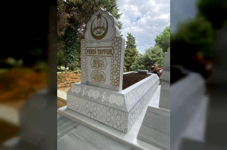 MHP Lideri Bahçeli, Ferdi Tayfur’un kabrini yaptırdı