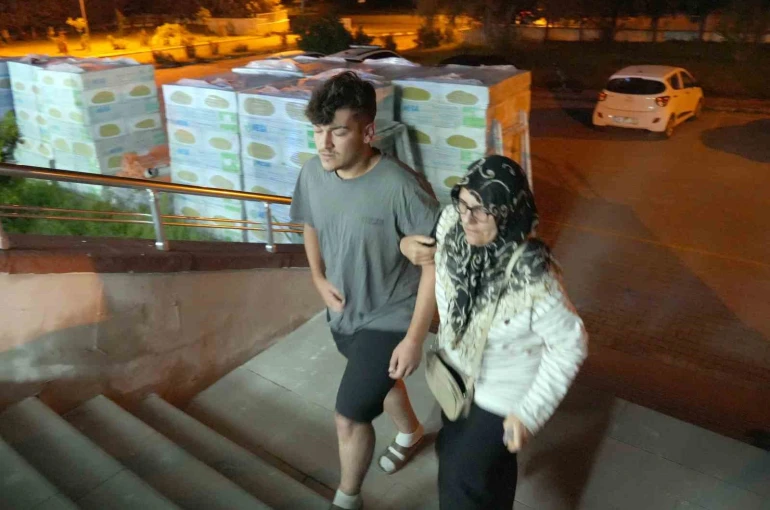 Mide bulantısı ve kusma şikayetiyle çok sayıda öğrenci hastaneye müracaat etti