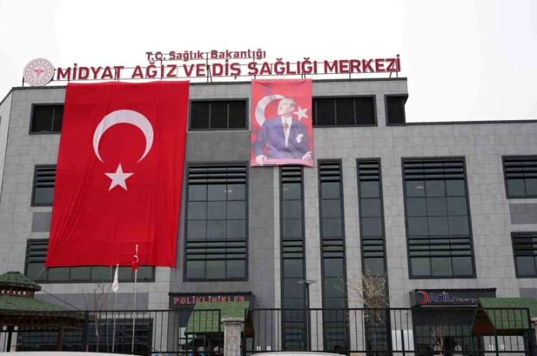 Midyat Ağız ve Diş Sağlığı Merkezinde mesai dışı hizmet dönemi başladı