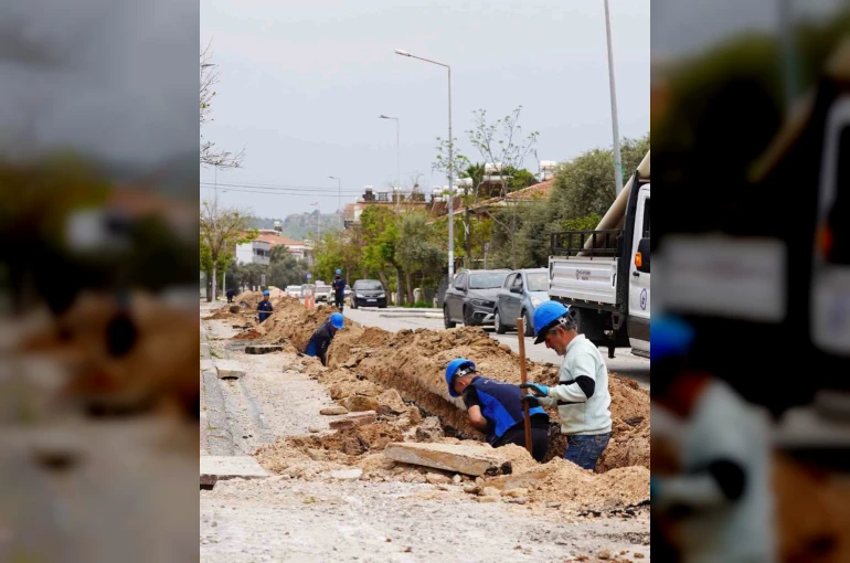 Milas’ta ömrünü tamamlayan su isale hatları değiştiriliyor
