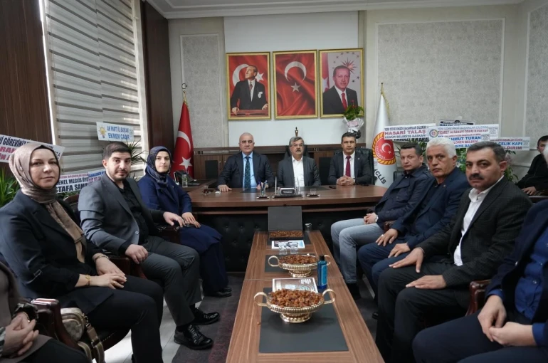 Milletvekili Hüseyin Özhan: "Önceliğimiz liyakat ve yatırım"