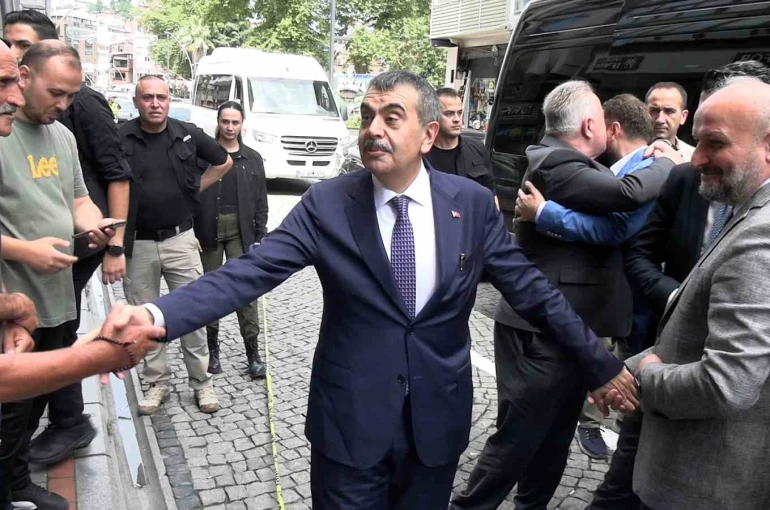 Milli Eğitim Bakanı Yusuf Tekin: "Haçlı Seferleri kavramını tarih müfredatından çıkardım"