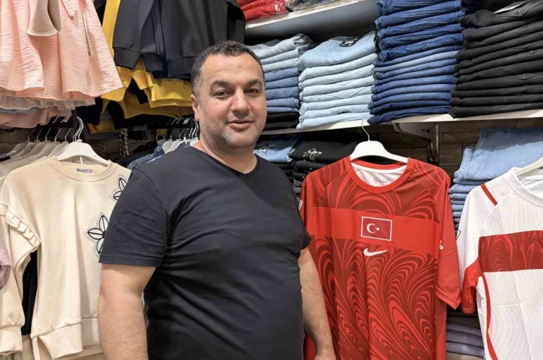 Milli forma yok satıyor