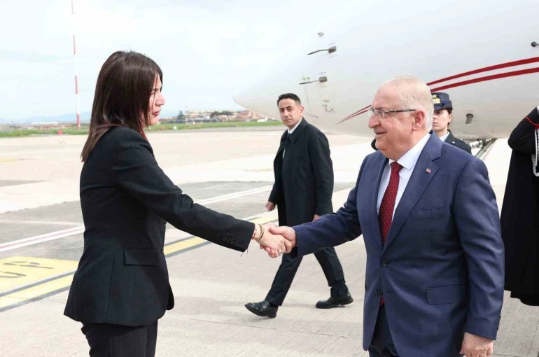 Milli Savunma Bakanı Güler, İtalya’da