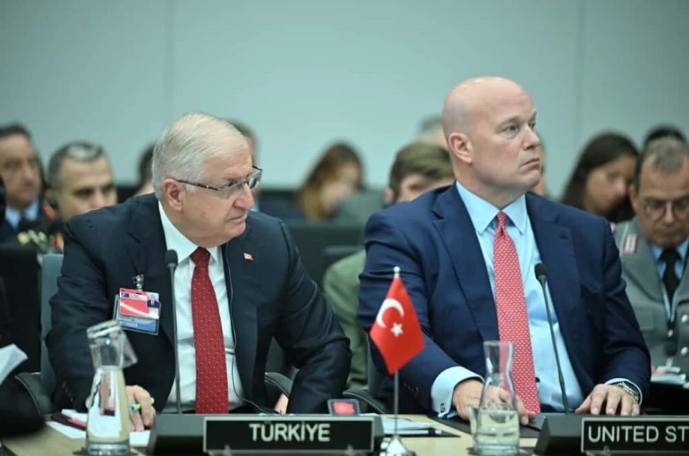 Milli Savunma Bakanı Güler, Ukrayna Savunma Temas Grubu Toplantısı’na katıldı