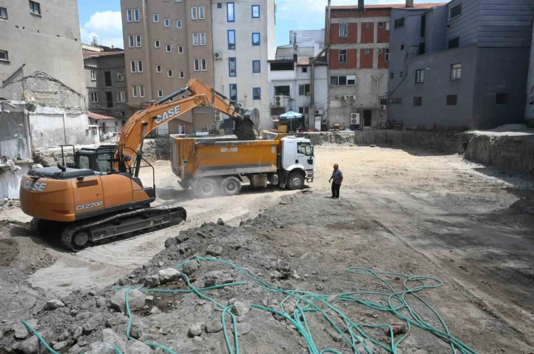 Mimar Sinan Katlı Otopark yapım çalışmaları başladı