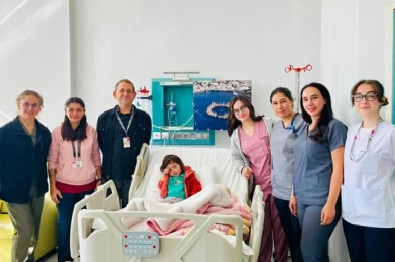 Minik Beren, açık kalp ameliyatı ile sağlığına kavuştu