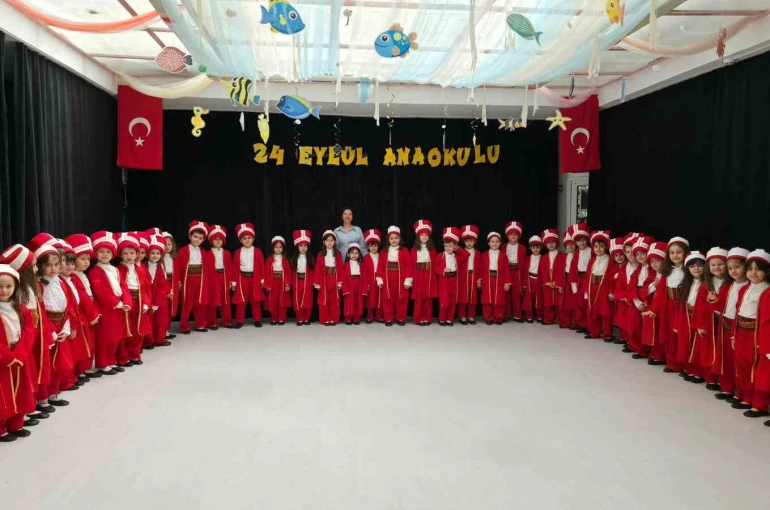 Minik ellerden dev gösteri