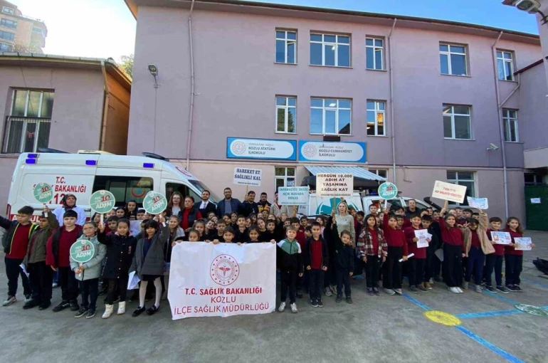 Minik öğrenciler sağlık elçisi oldu