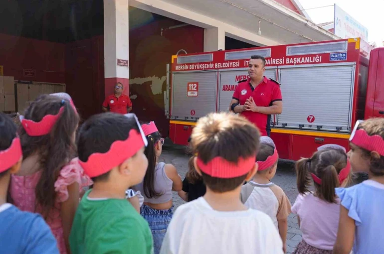 Minikler yangın güvenliğiyle ilgili bilinçlendi 