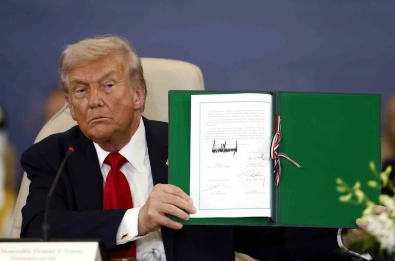 Mısır’da 4 liderin imzaladığı "Trump Deklarasyonu"nun tam metni yayımlandı