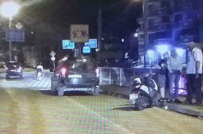Motosiklet ile otomobil çarpıştı: 1 yaralı