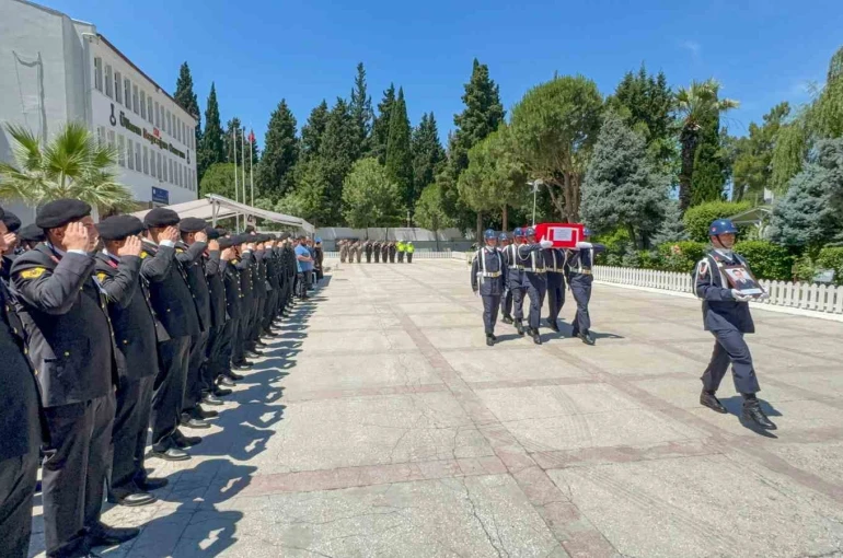 Motosiklet kazasında hayatını kaybeden jandarma personeline son görev