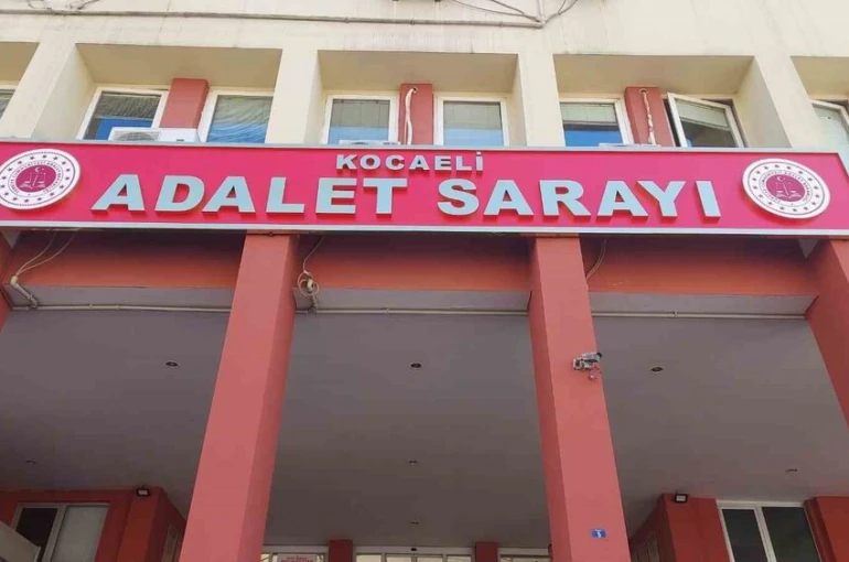 Motosikletli iki kişinin ölümüne sebep olan sanığa 15 yıla kadar hapis talebi