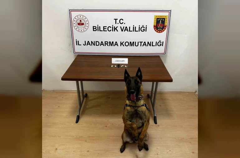 Motosikletli uyuşturucu sevkiyatına operasyon: 2 şüpheli yakalandı