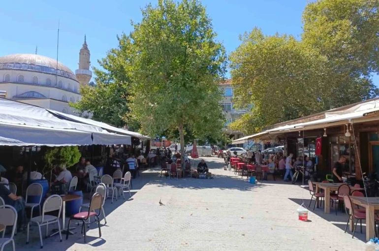 Mudanya’da belediye dükkanlarının ihale bedelleri dudak uçuklattı