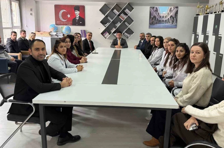 Müdür Yılmaz: "Saim öğretmenin adı spor salonunda yaşatılacak"