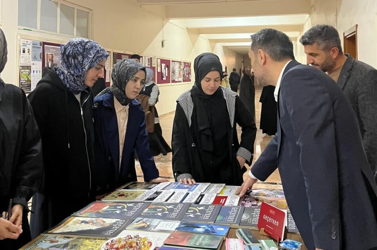 Müftülükten gençlere destek