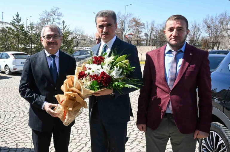 Müftülükten Vali Baruş’a birifing