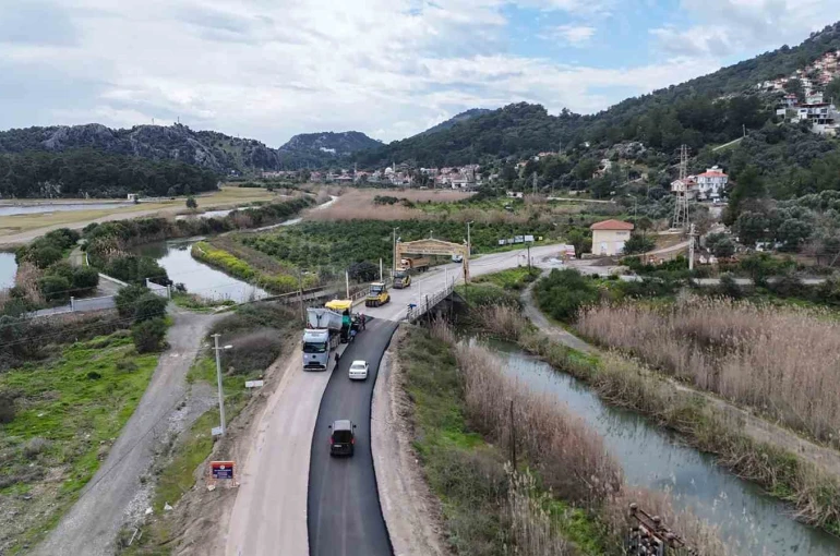 Muğla Büyükşehir 2 yılda 537 kilometre yol yaptı