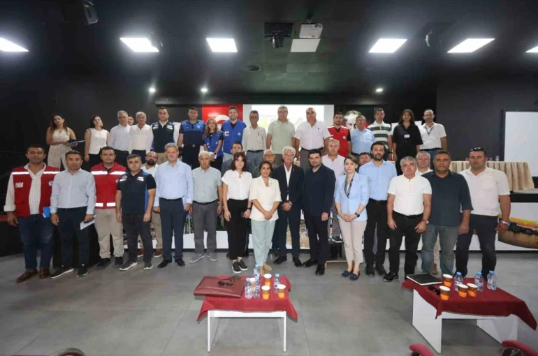 Muğla Büyükşehir’den Milas’ta muhtarlarla koordinasyon toplantısı