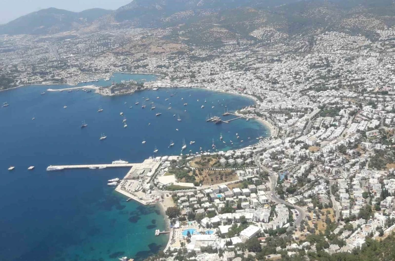 Muğla’da 26 bin 653 yabancı ikamet ediyor