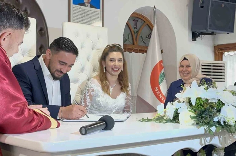 Muğla’da evlilik tarihini özel kılmak isteyen çiftler ’11.11’ i seçti