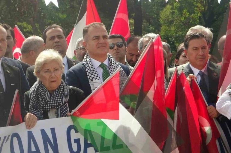 Muğla’da Gazze için Sumud Filosu’na destek mitingi